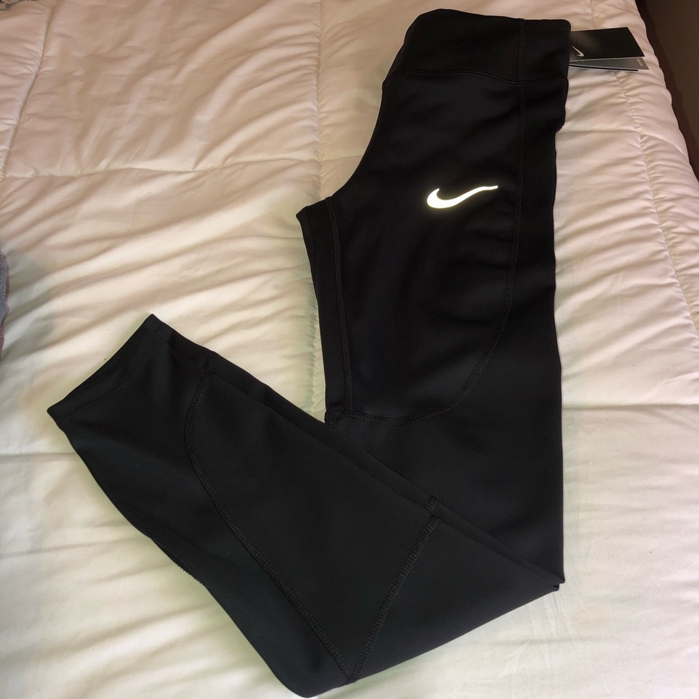 Nike Epic Lux Tight Fit Running Legging